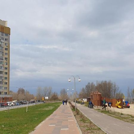 Apartament Near Dnieper Tcherkassy Extérieur photo