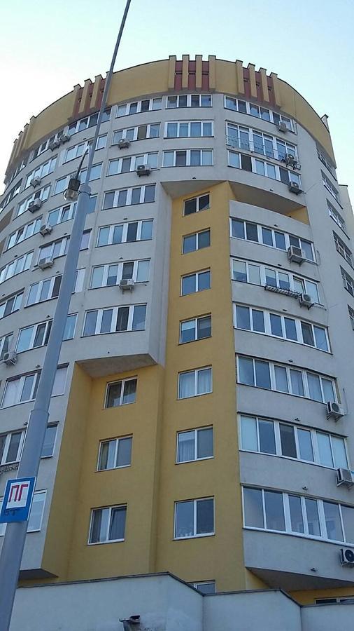 Apartament Near Dnieper Tcherkassy Extérieur photo